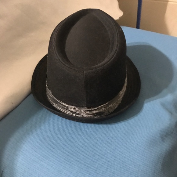 Hat - Picture 8 of 8